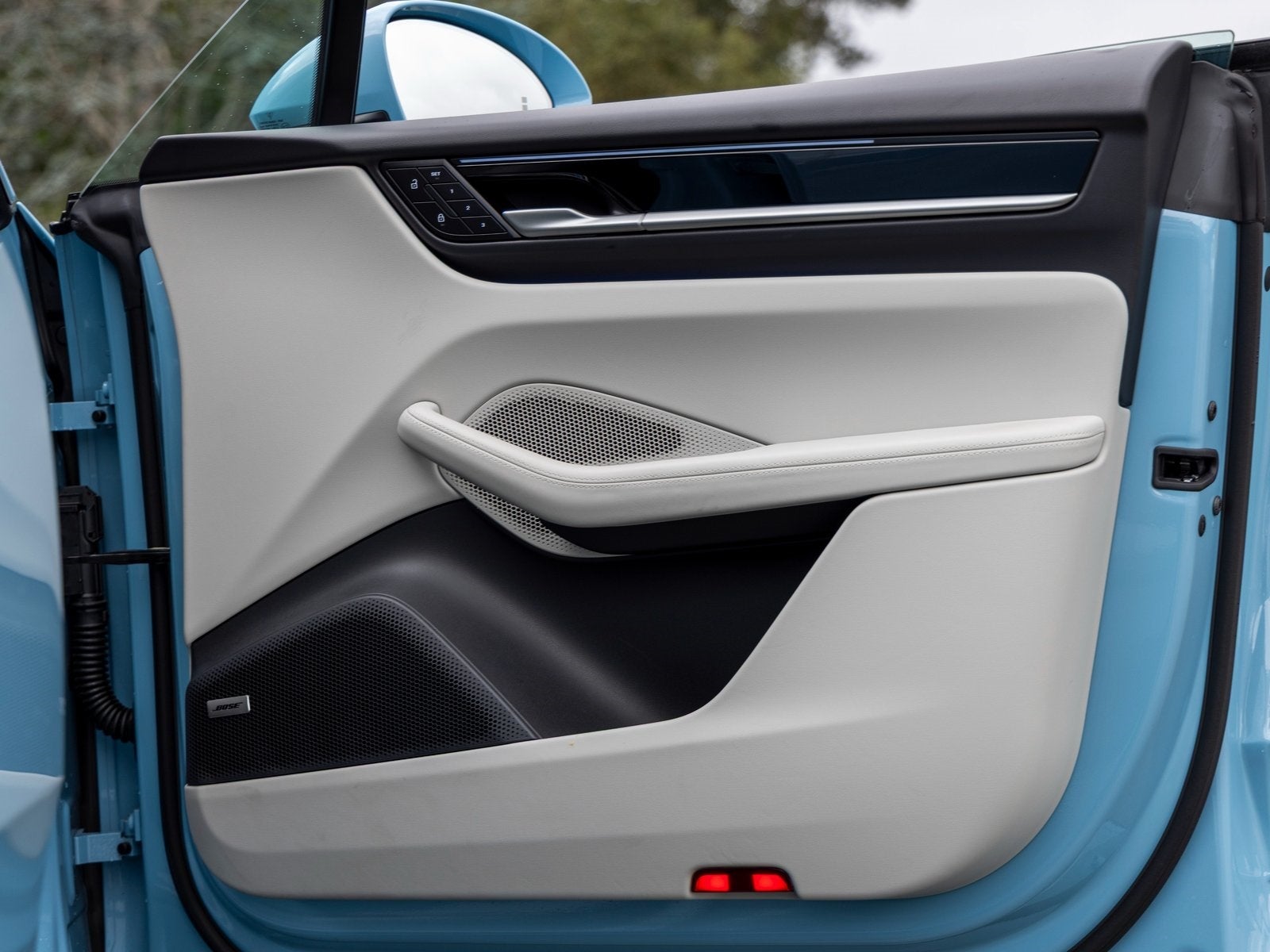 2025 Porsche Macan Macan Electric