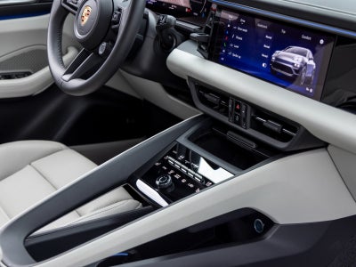 2025 Porsche Macan Macan Electric