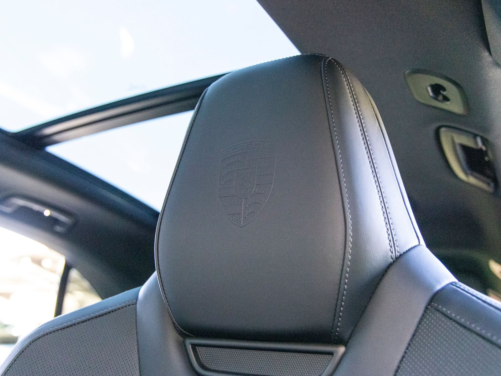 2025 Porsche Macan Macan Electric