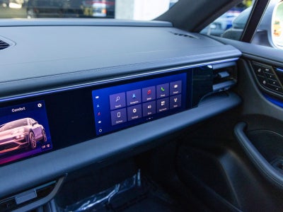 2025 Porsche Macan Macan Electric