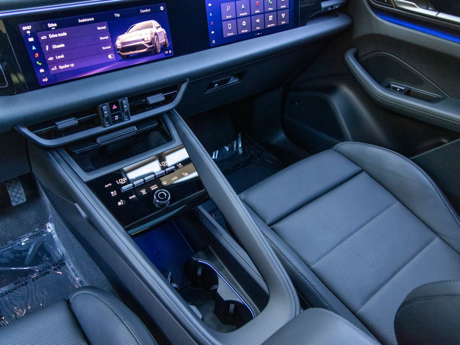 2025 Porsche Macan Macan Electric