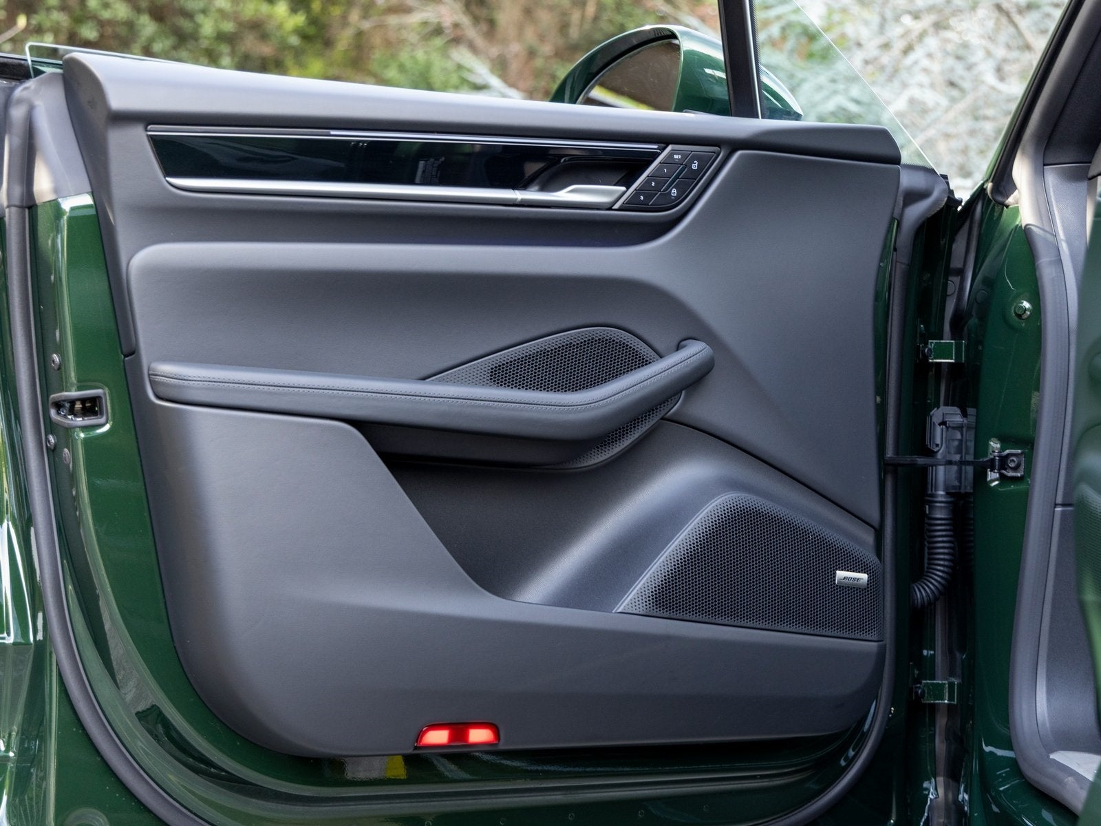 2025 Porsche Macan Macan Electric