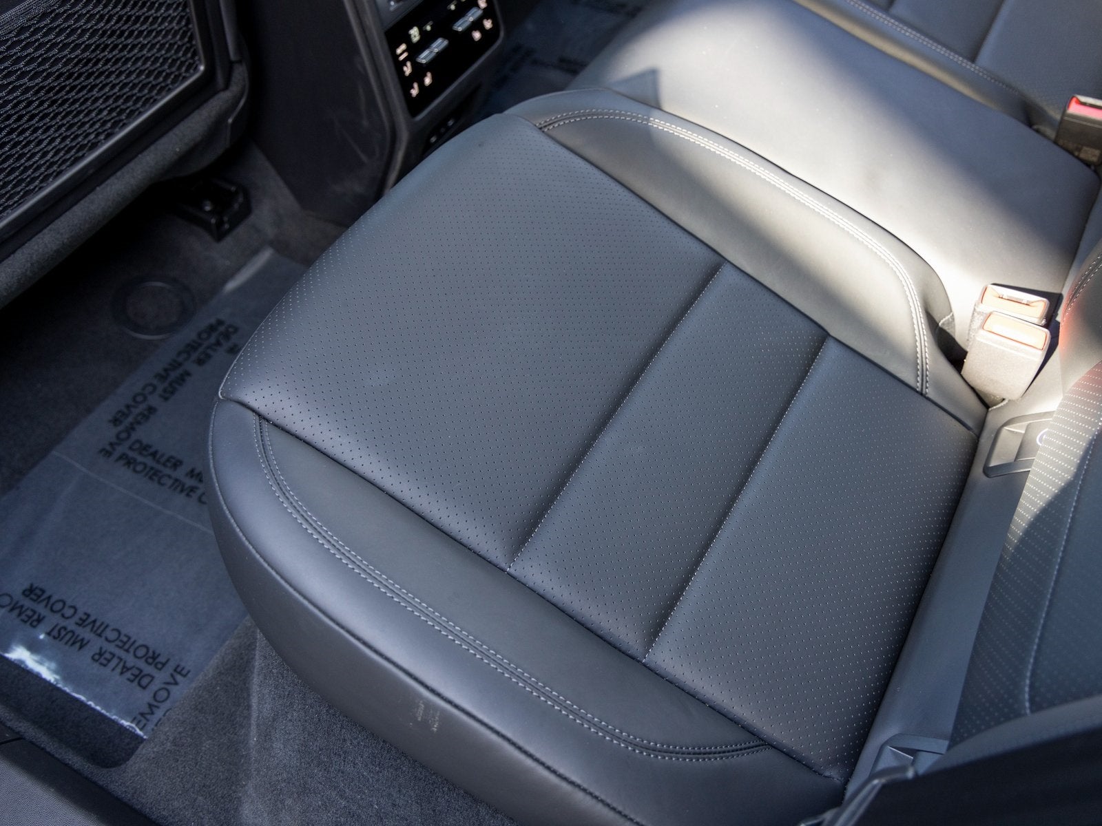 2025 Porsche Macan Macan Electric