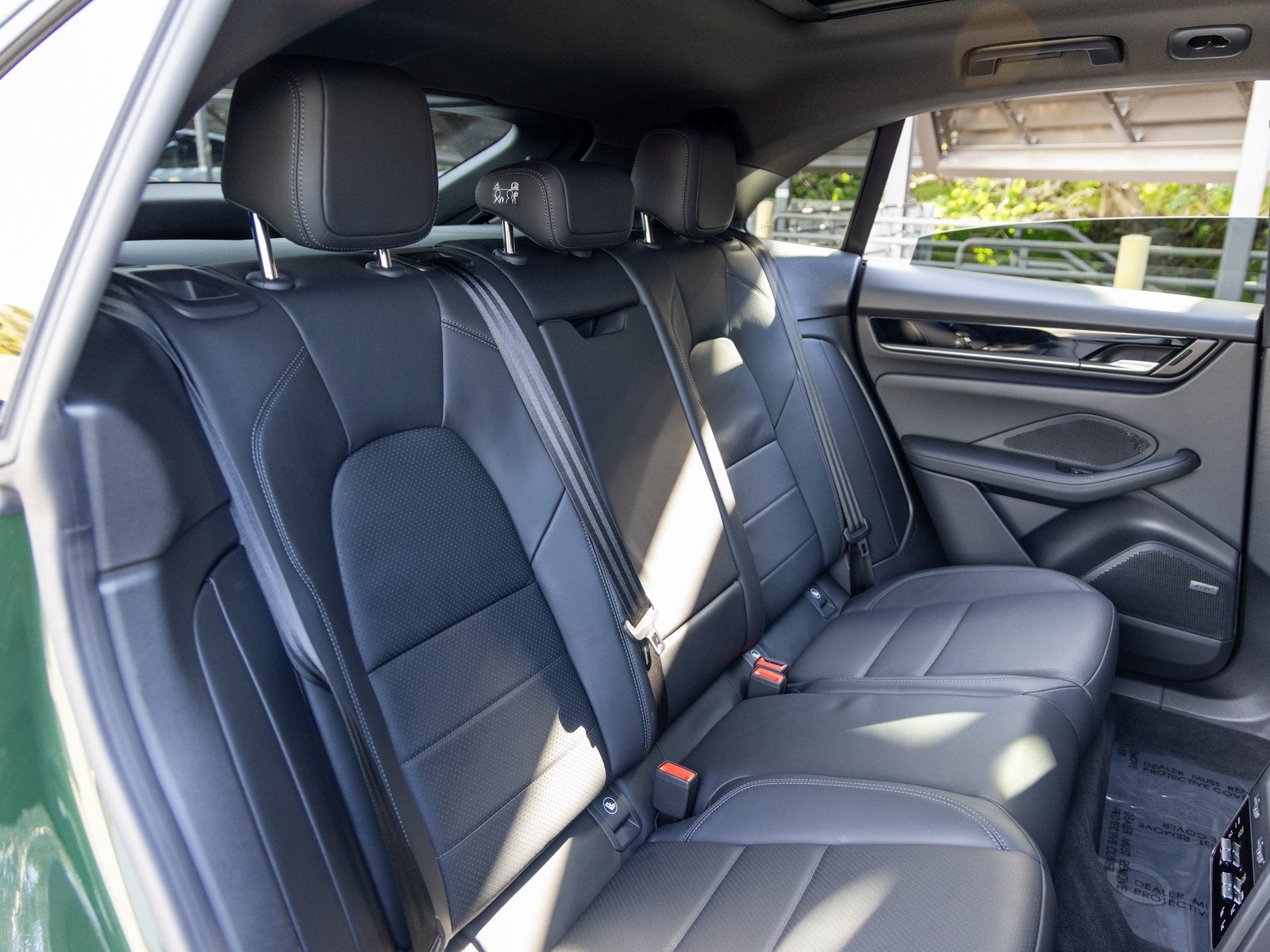 2025 Porsche Macan Macan Electric