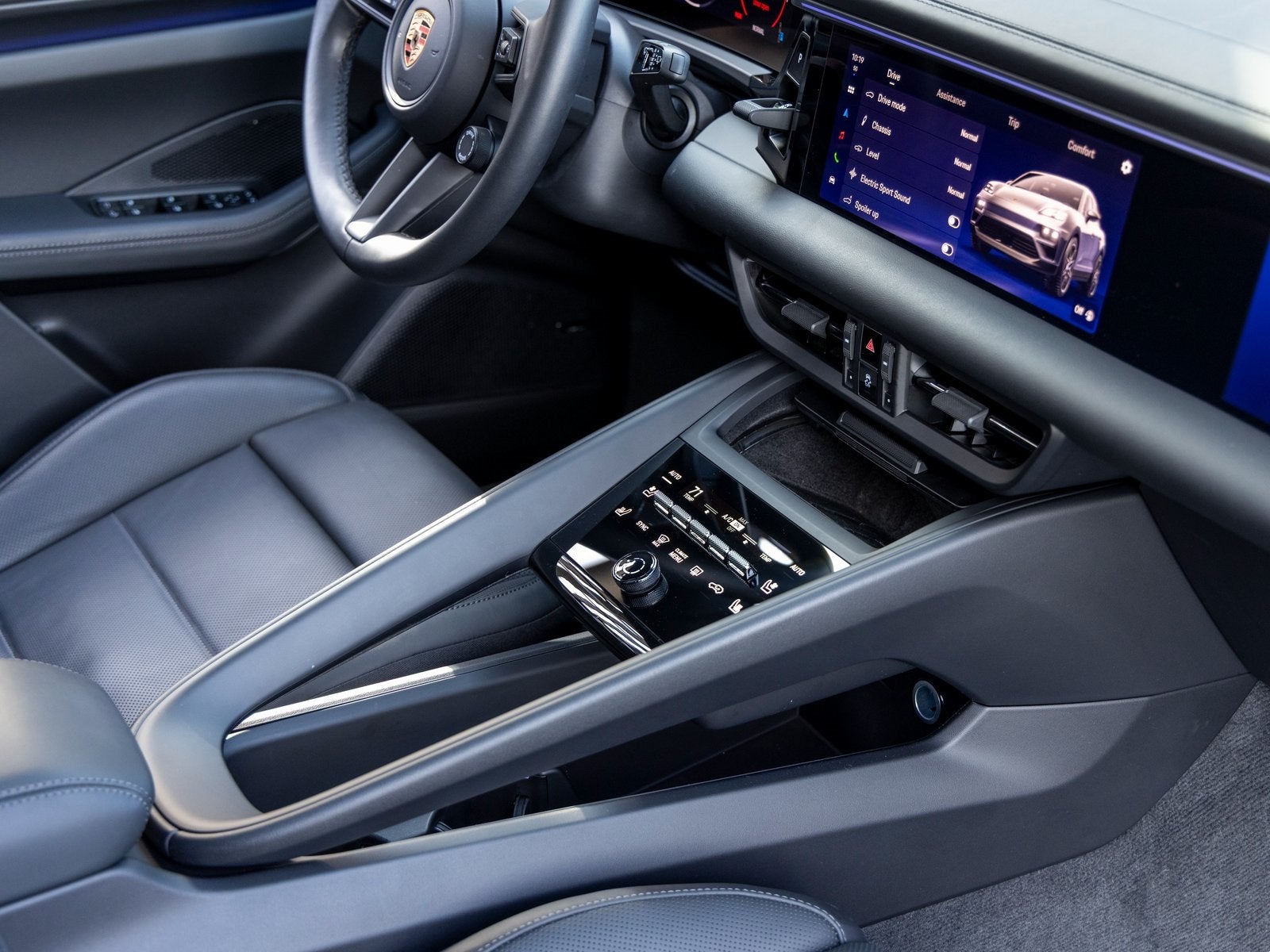 2025 Porsche Macan Macan Electric