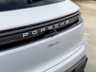 2025 Porsche Macan Macan Electric