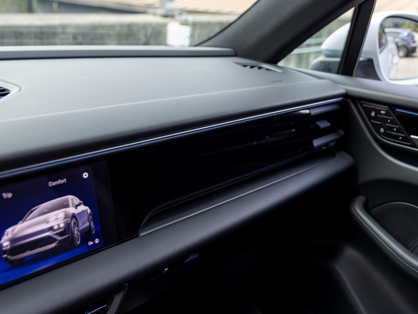 2025 Porsche Macan Macan Electric