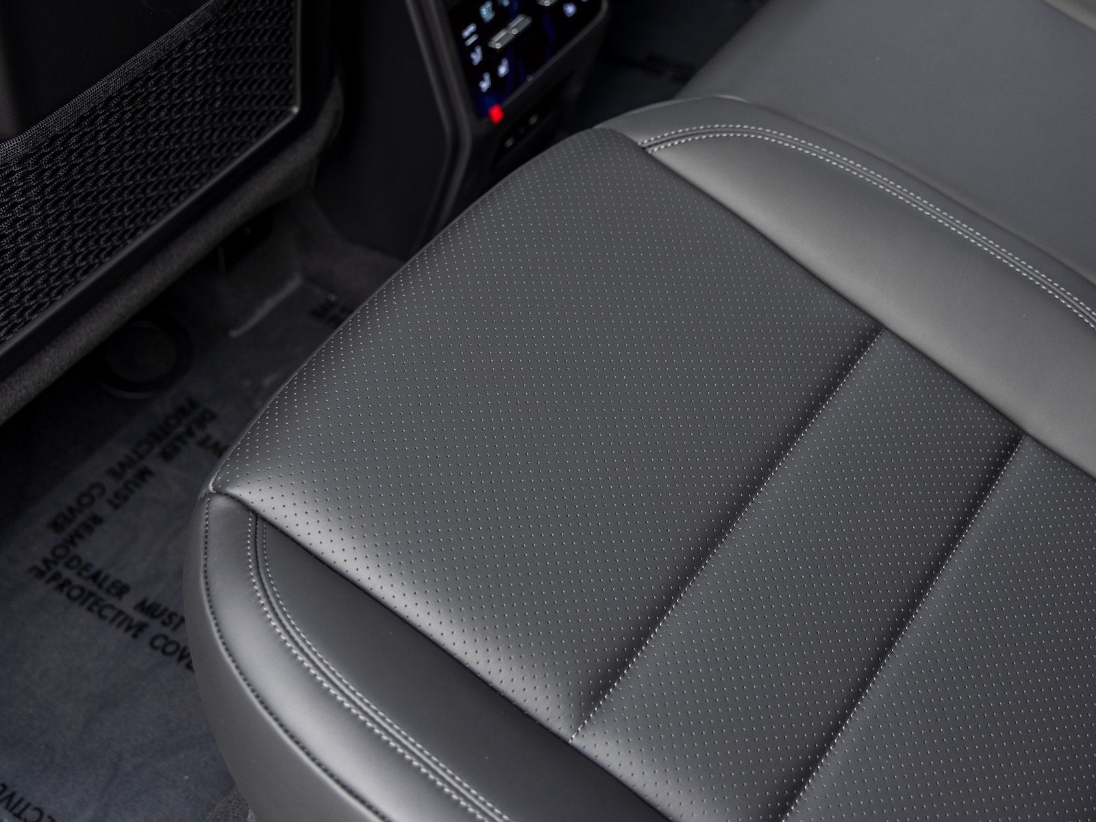 2025 Porsche Macan Macan Electric