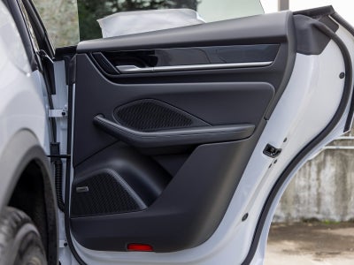 2025 Porsche Macan Macan Electric