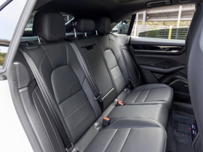 2025 Porsche Macan Macan Electric