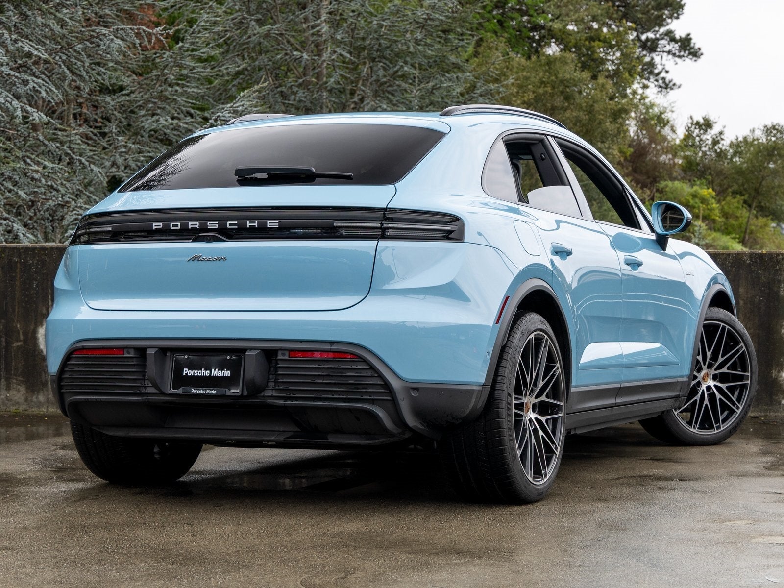 2025 Porsche Macan Macan Electric