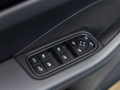 2025 Porsche Macan Macan Electric