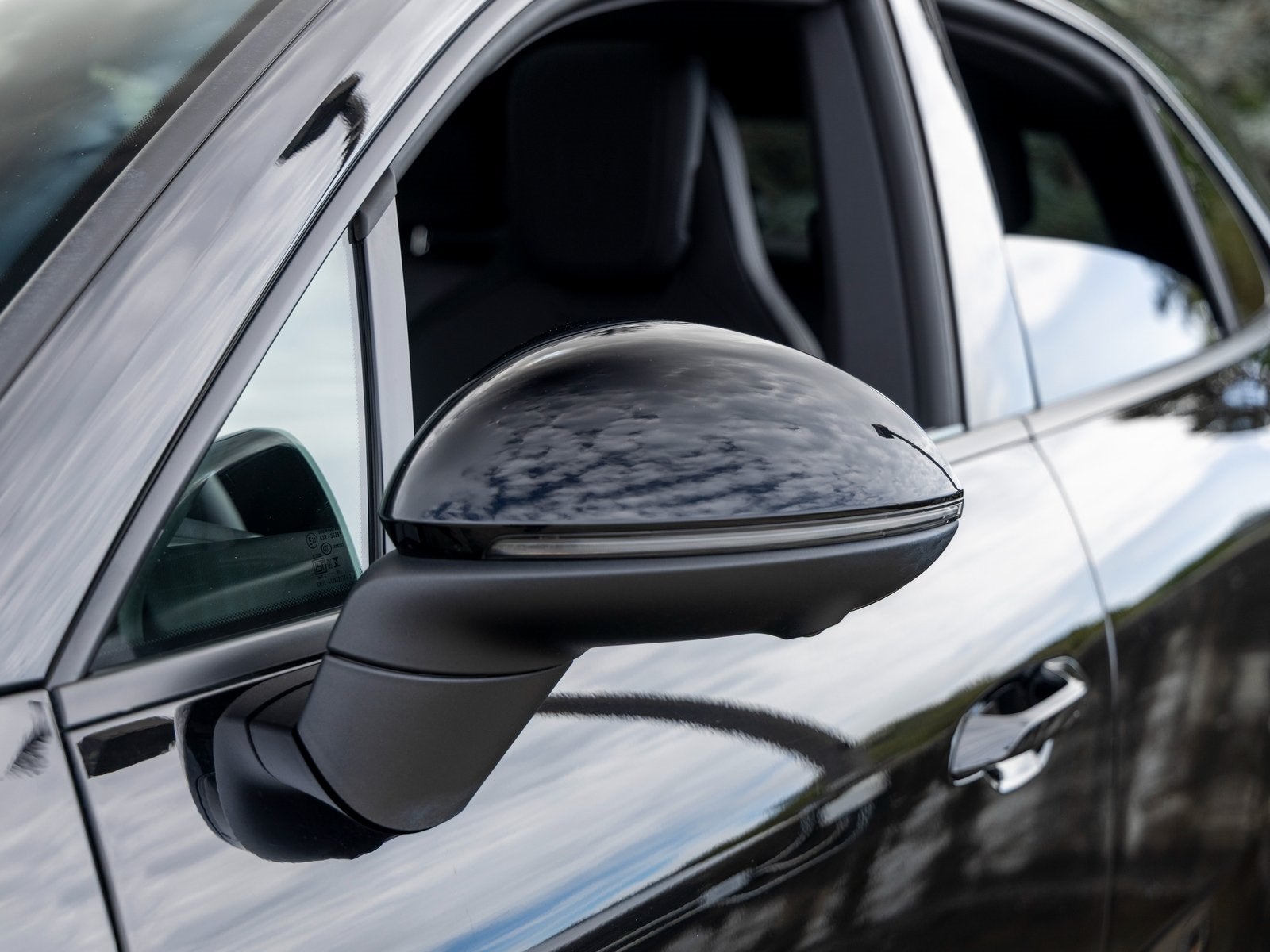 2025 Porsche Macan Macan Electric