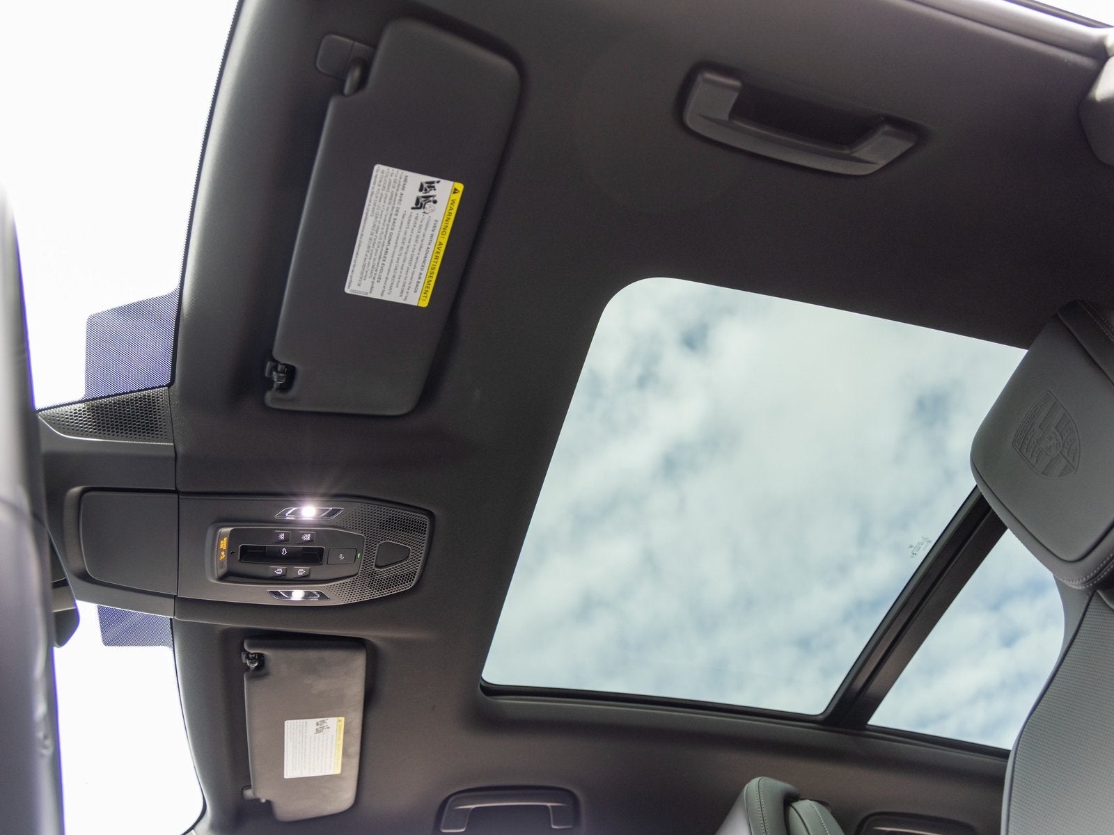 2025 Porsche Macan Macan Electric