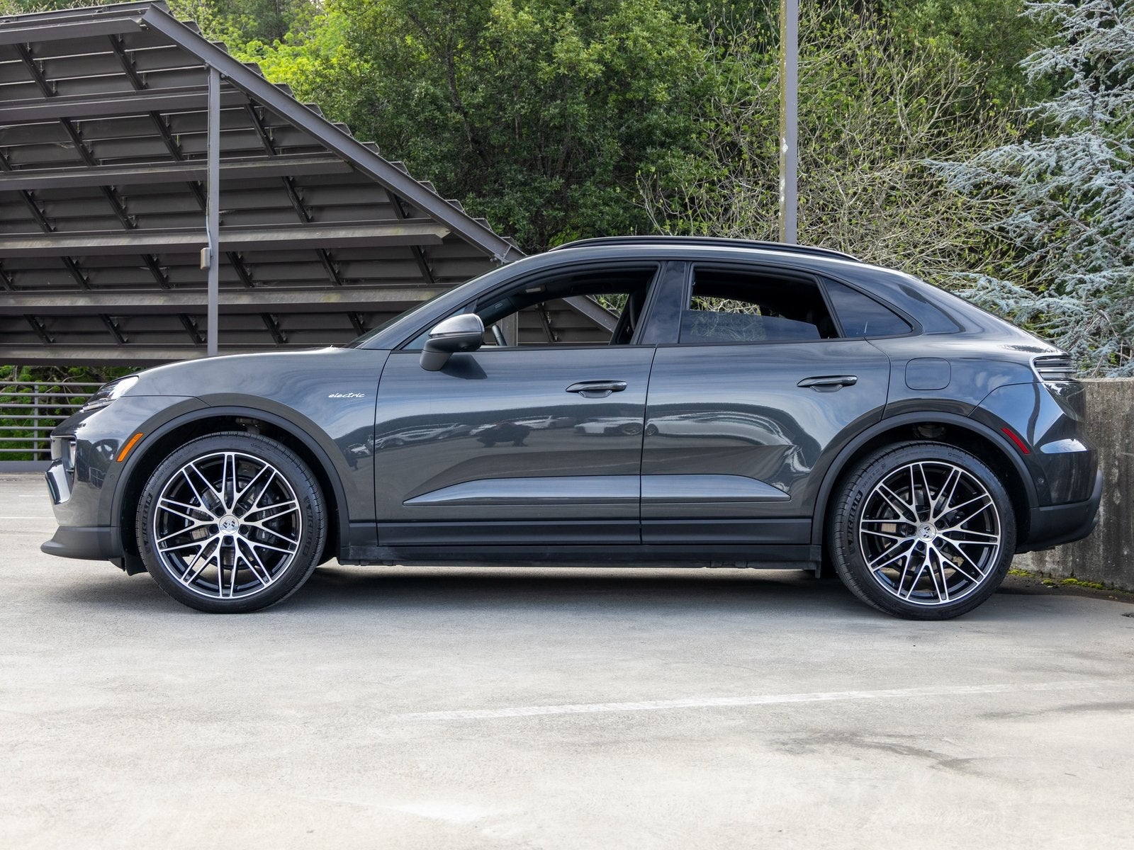 2025 Porsche Macan Macan Electric