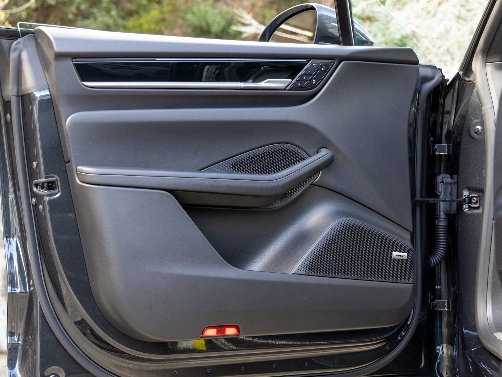 2025 Porsche Macan Macan Electric