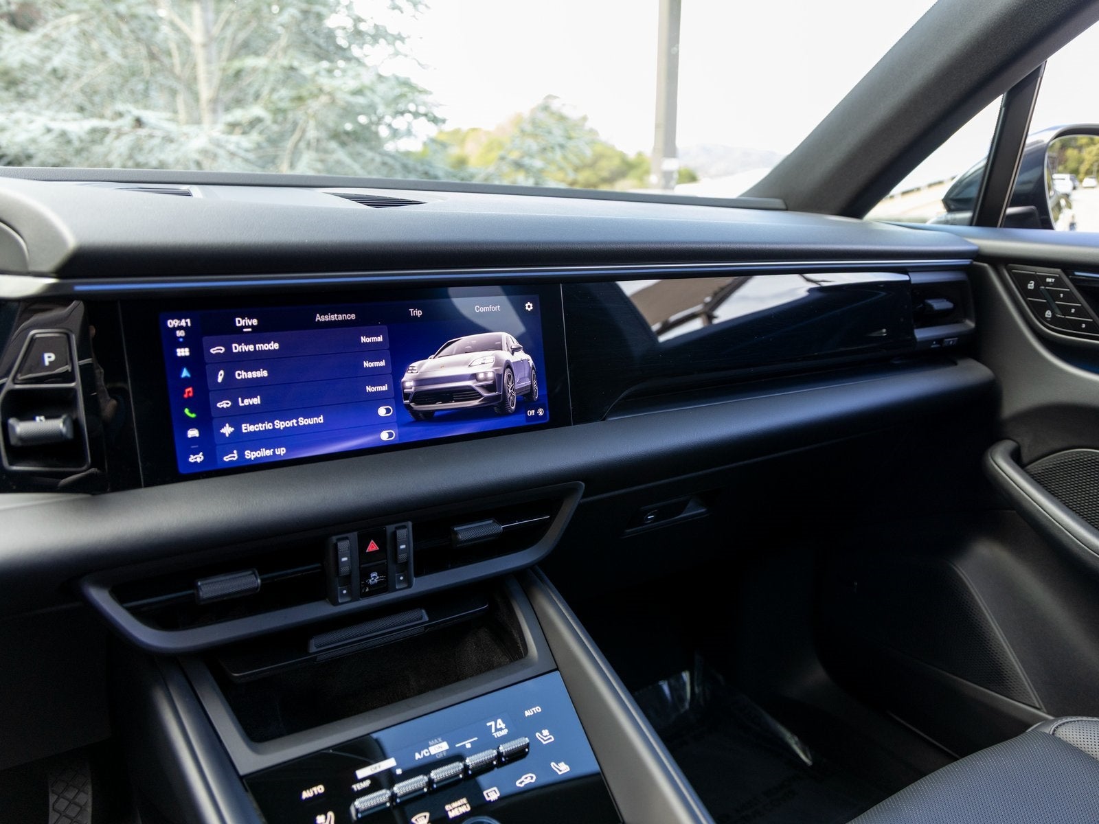 2025 Porsche Macan Macan Electric