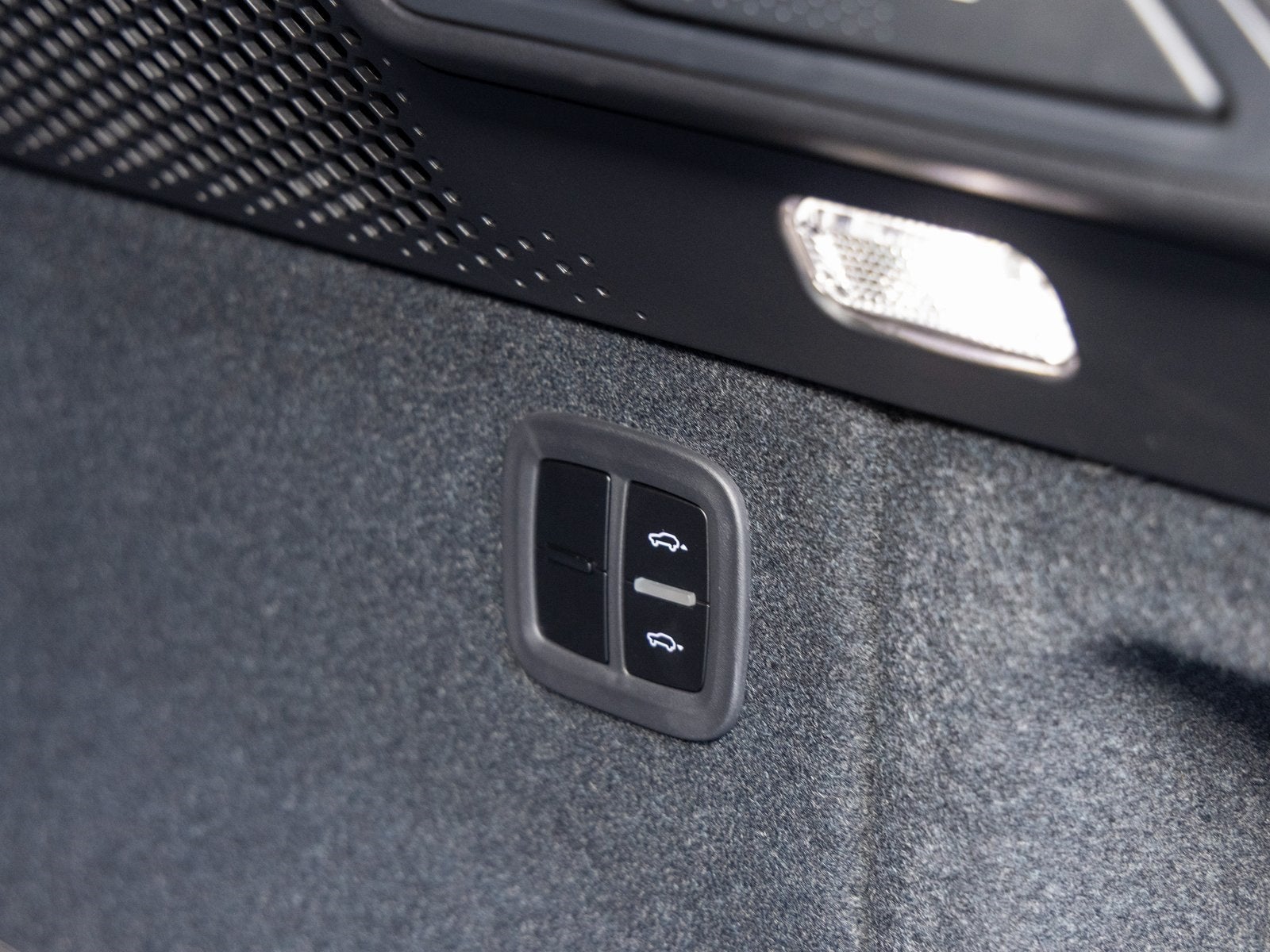 2025 Porsche Macan Macan Electric