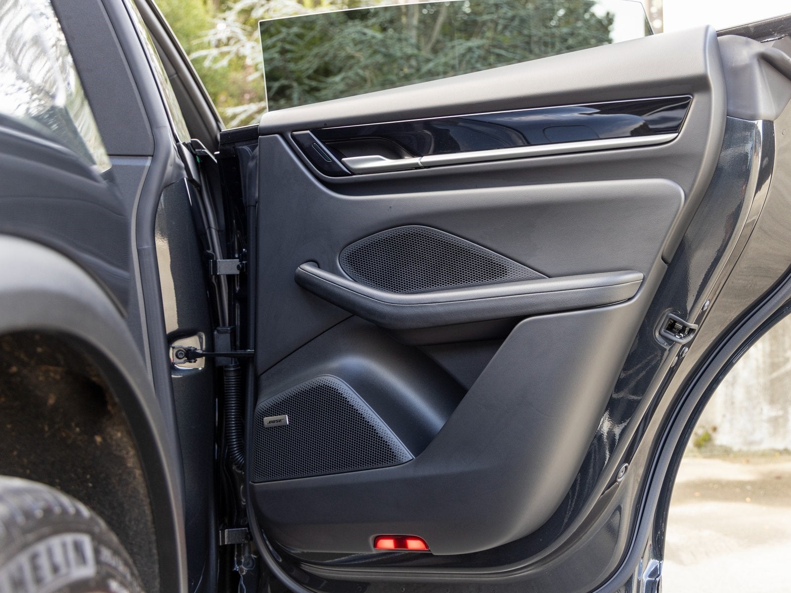 2025 Porsche Macan Macan Electric