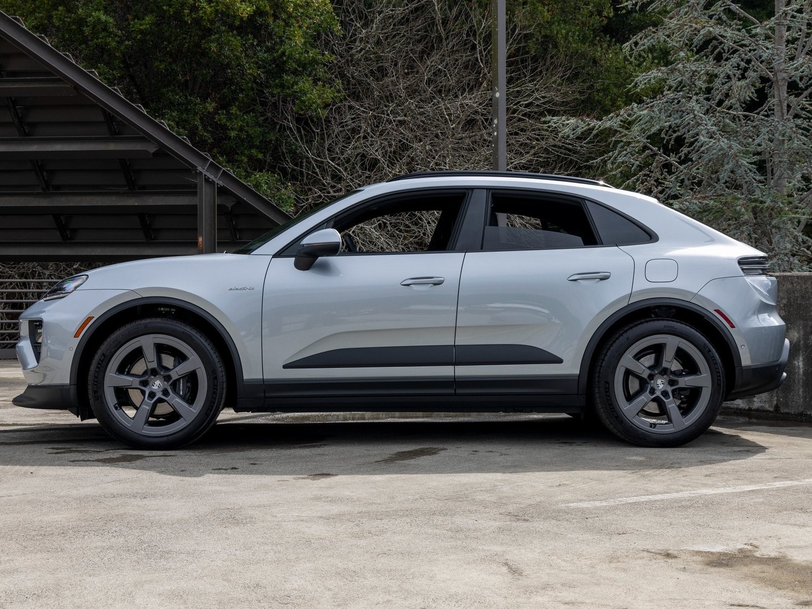 2025 Porsche Macan Macan Electric