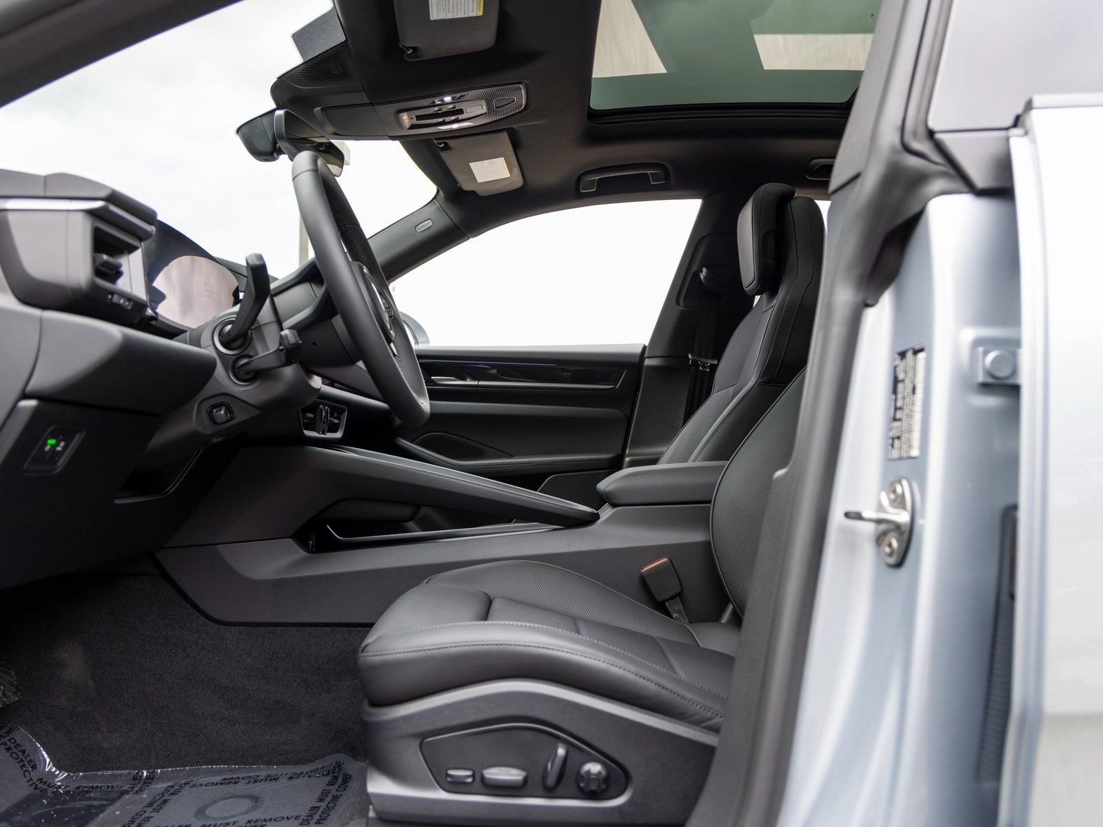 2025 Porsche Macan Macan Electric