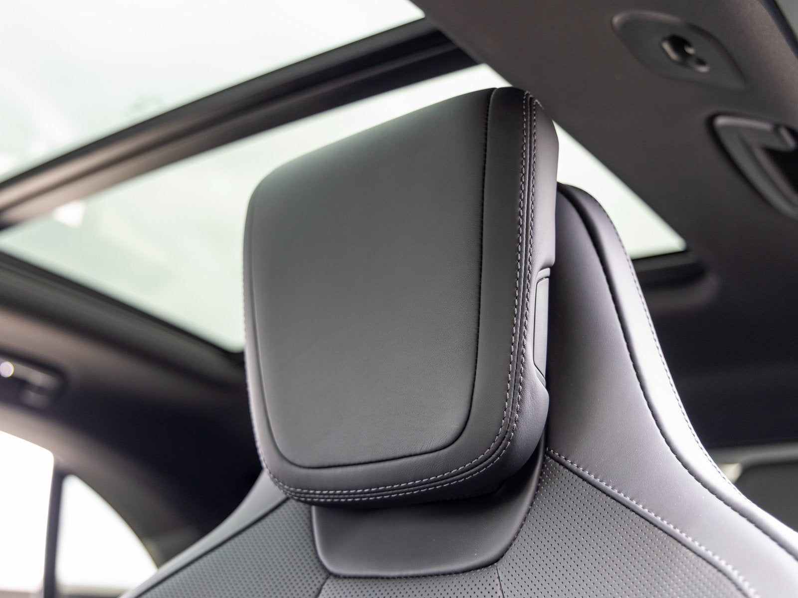 2025 Porsche Macan Macan Electric