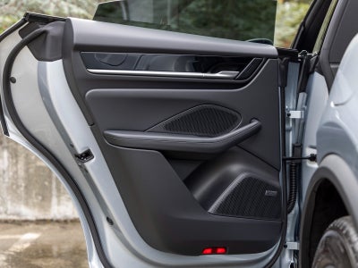 2025 Porsche Macan Macan Electric