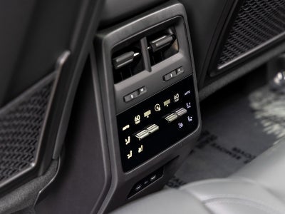 2025 Porsche Macan Macan Electric