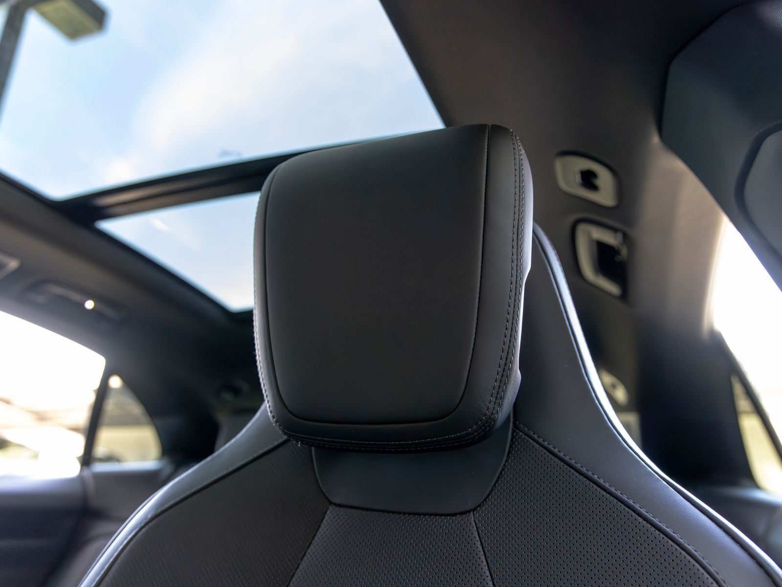2025 Porsche Macan Macan Electric