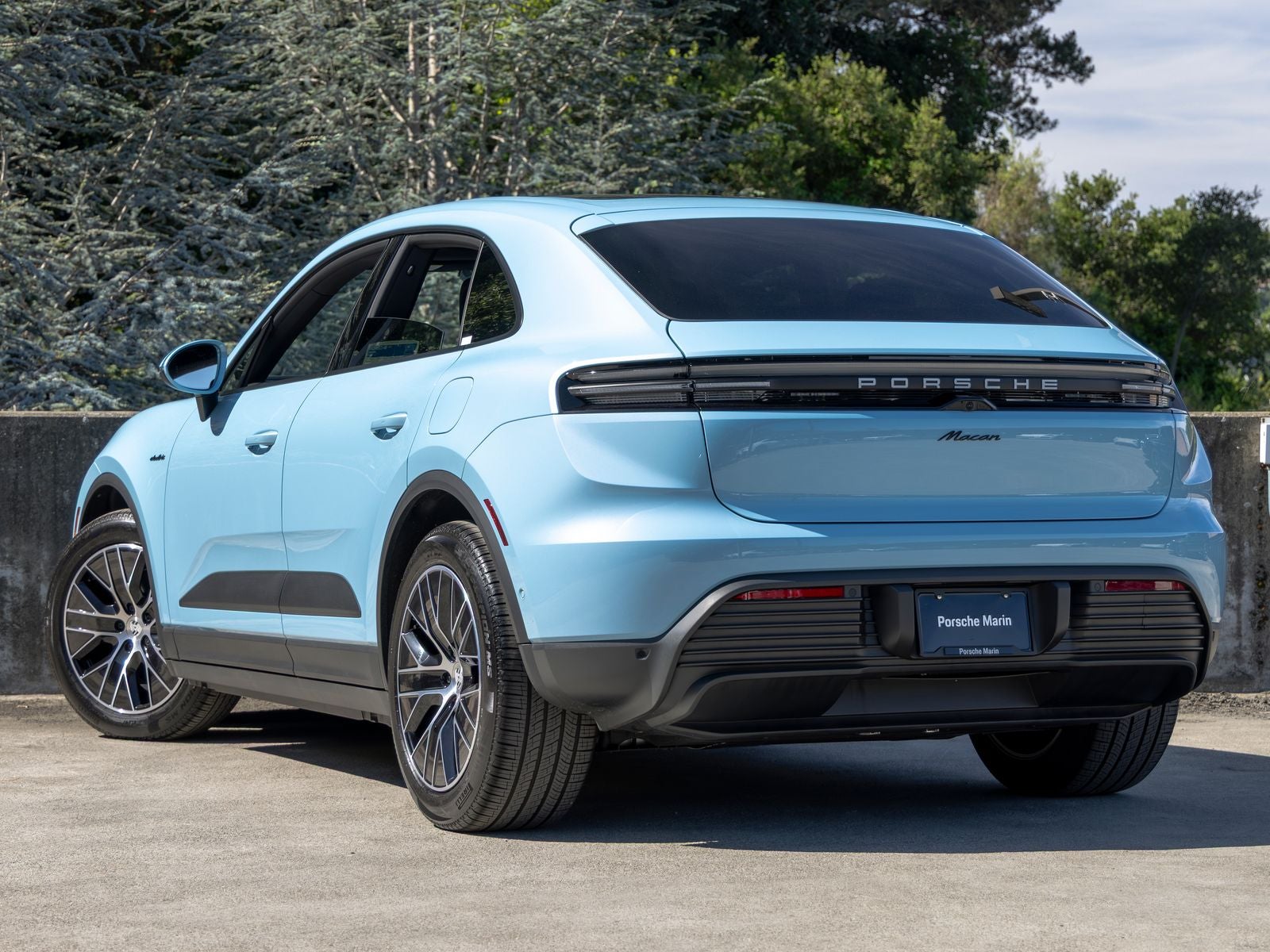 2025 Porsche Macan Macan Electric