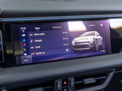 2025 Porsche Macan Macan Electric