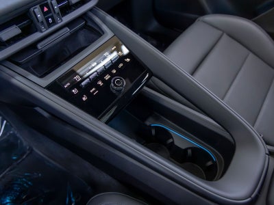 2025 Porsche Macan Macan Electric