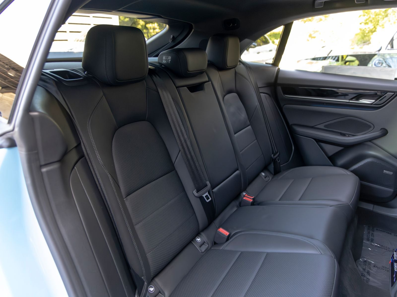 2025 Porsche Macan Macan Electric