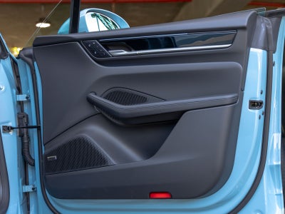 2025 Porsche Macan Macan Electric
