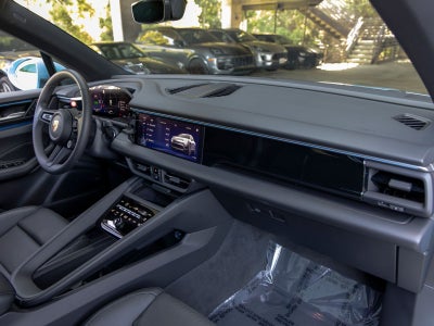 2025 Porsche Macan Macan Electric