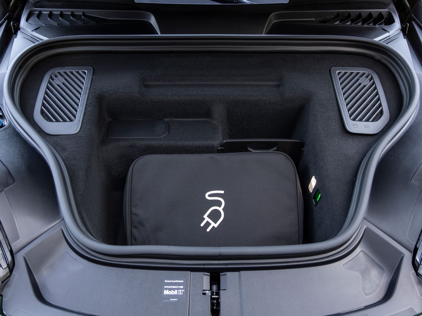 2026 Porsche Macan Electric