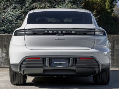 2026 Porsche Macan Macan Electric