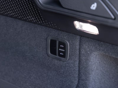 2026 Porsche Macan Macan Electric