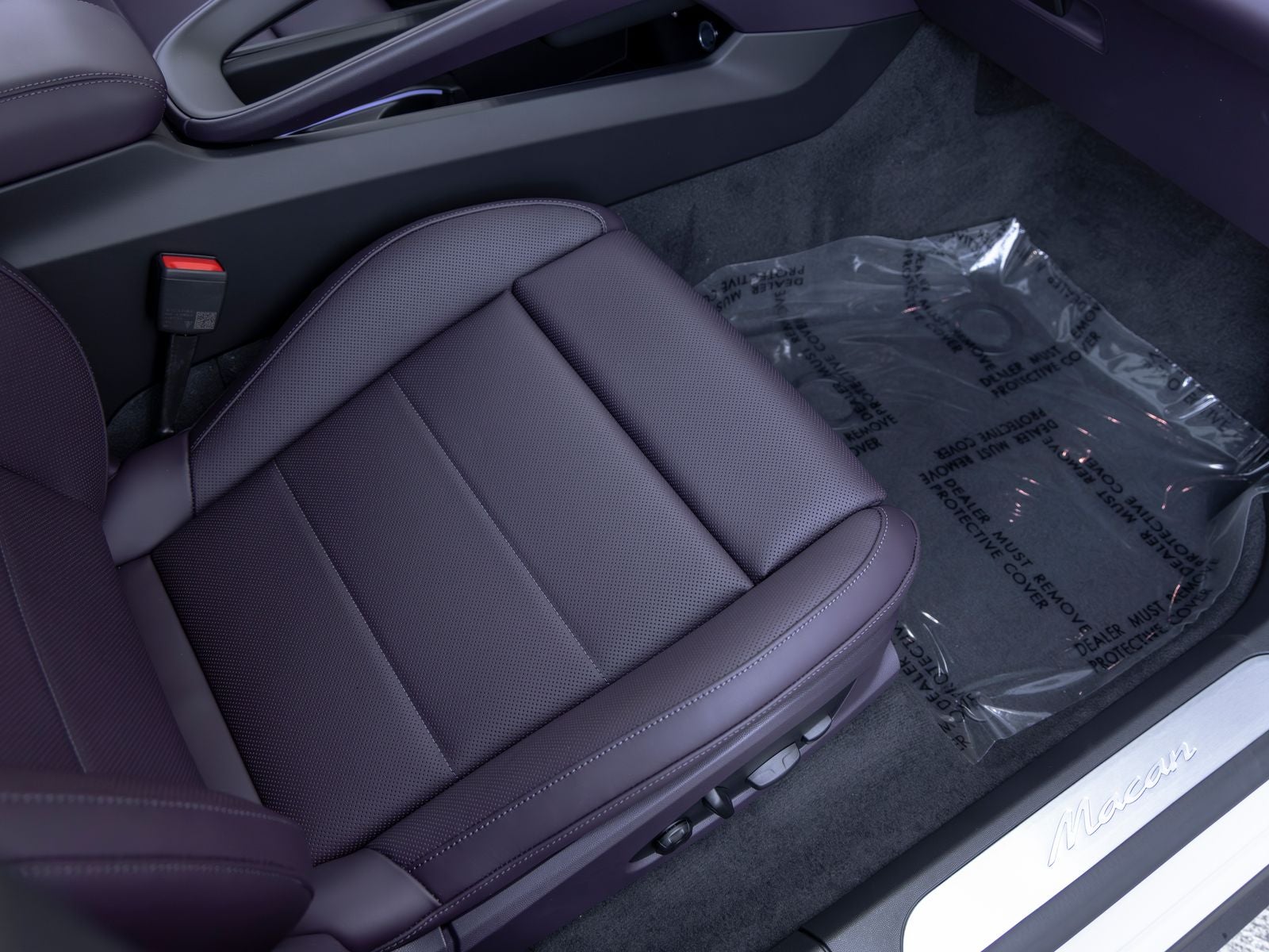 2026 Porsche Macan Macan Electric