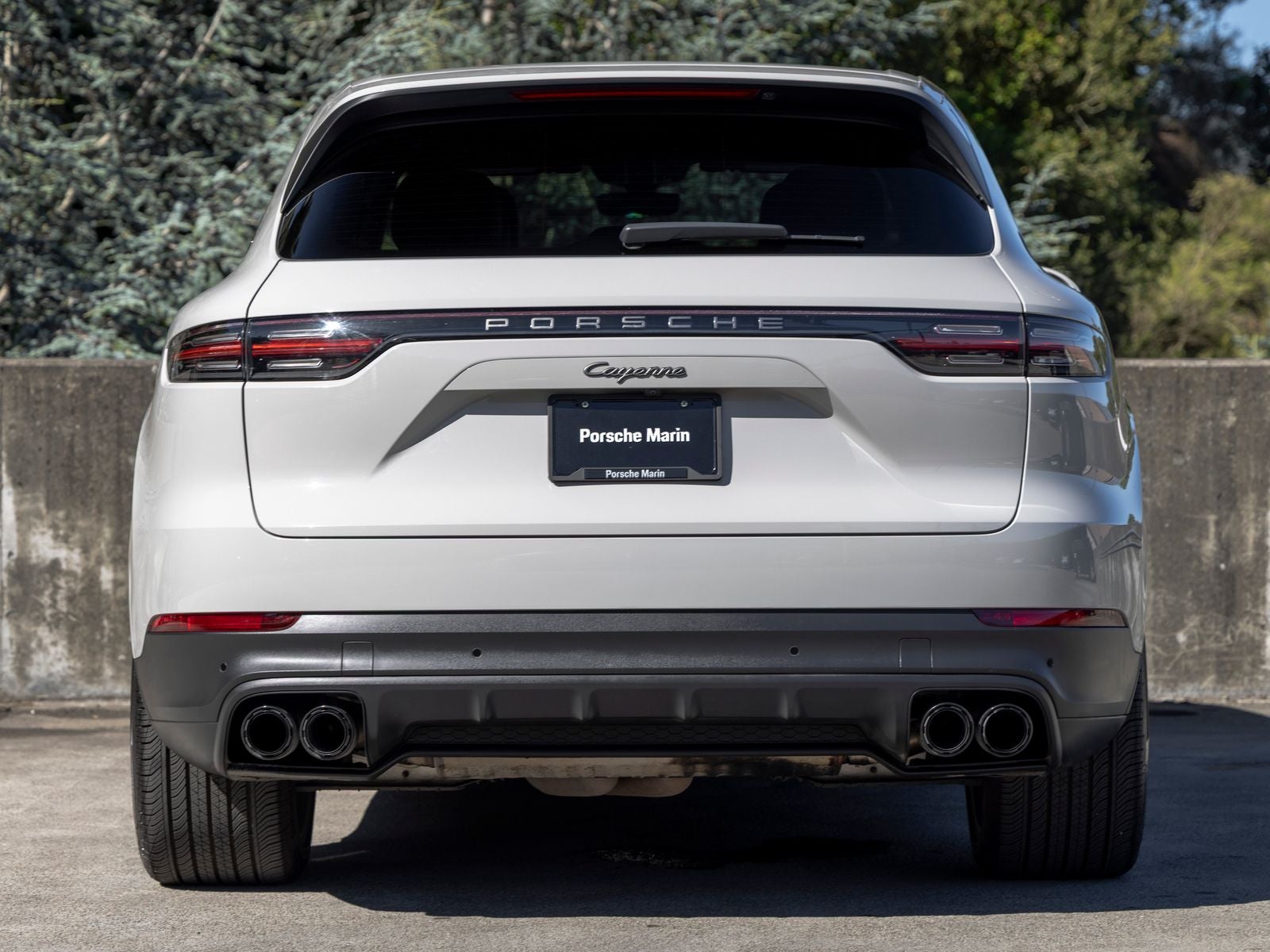 2023 Porsche Cayenne Cayenne E-Hybrid Platinum Edition (MY23)