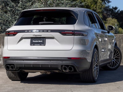 2023 Porsche Cayenne Cayenne E-Hybrid Platinum Edition (MY23)