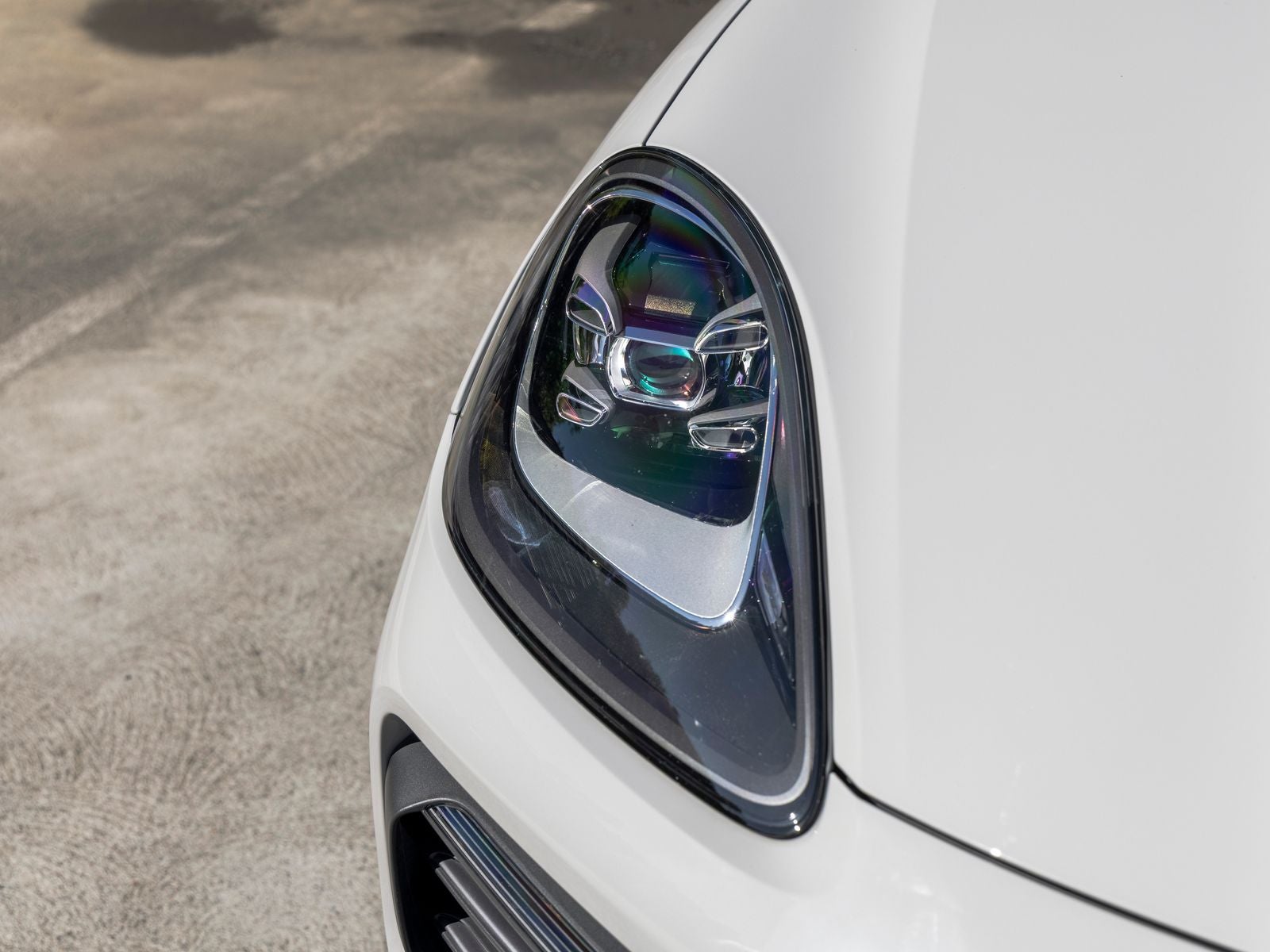 2023 Porsche Cayenne Cayenne E-Hybrid Platinum Edition (MY23)