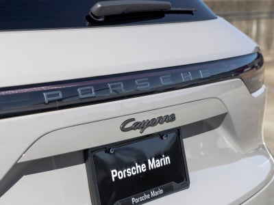 2023 Porsche Cayenne Cayenne E-Hybrid Platinum Edition (MY23)