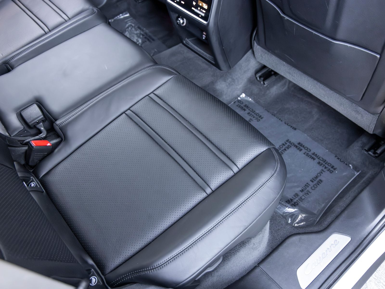 2023 Porsche Cayenne Cayenne E-Hybrid Platinum Edition (MY23)
