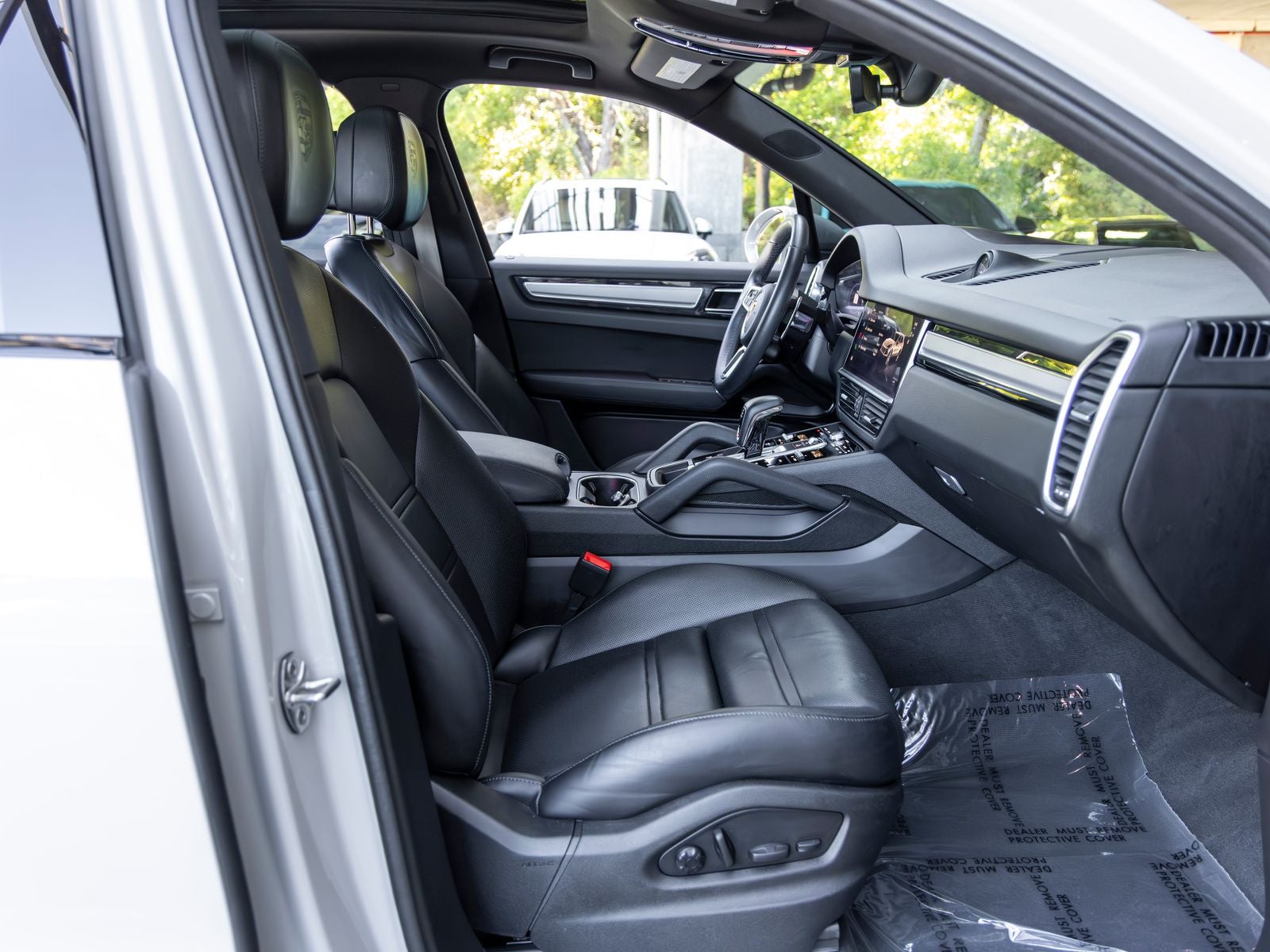 2023 Porsche Cayenne Cayenne E-Hybrid Platinum Edition (MY23)