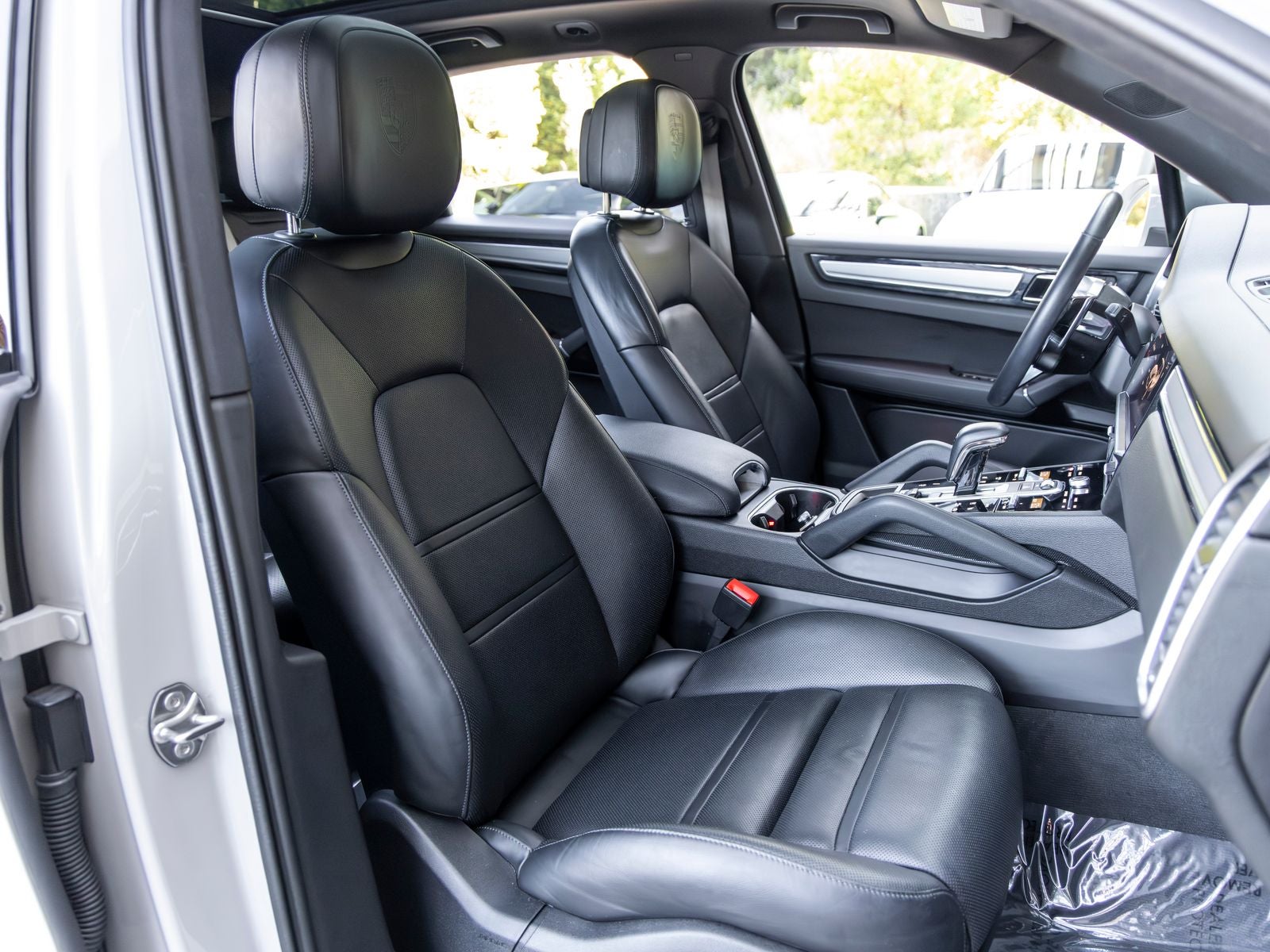 2023 Porsche Cayenne Cayenne E-Hybrid Platinum Edition (MY23)