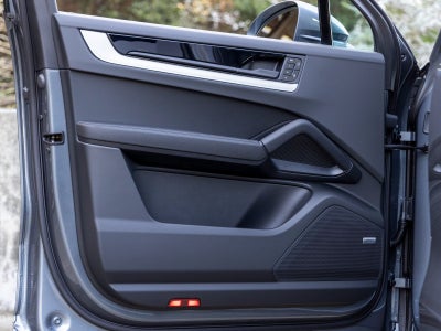 2026 Porsche Cayenne Cayenne E-Hybrid