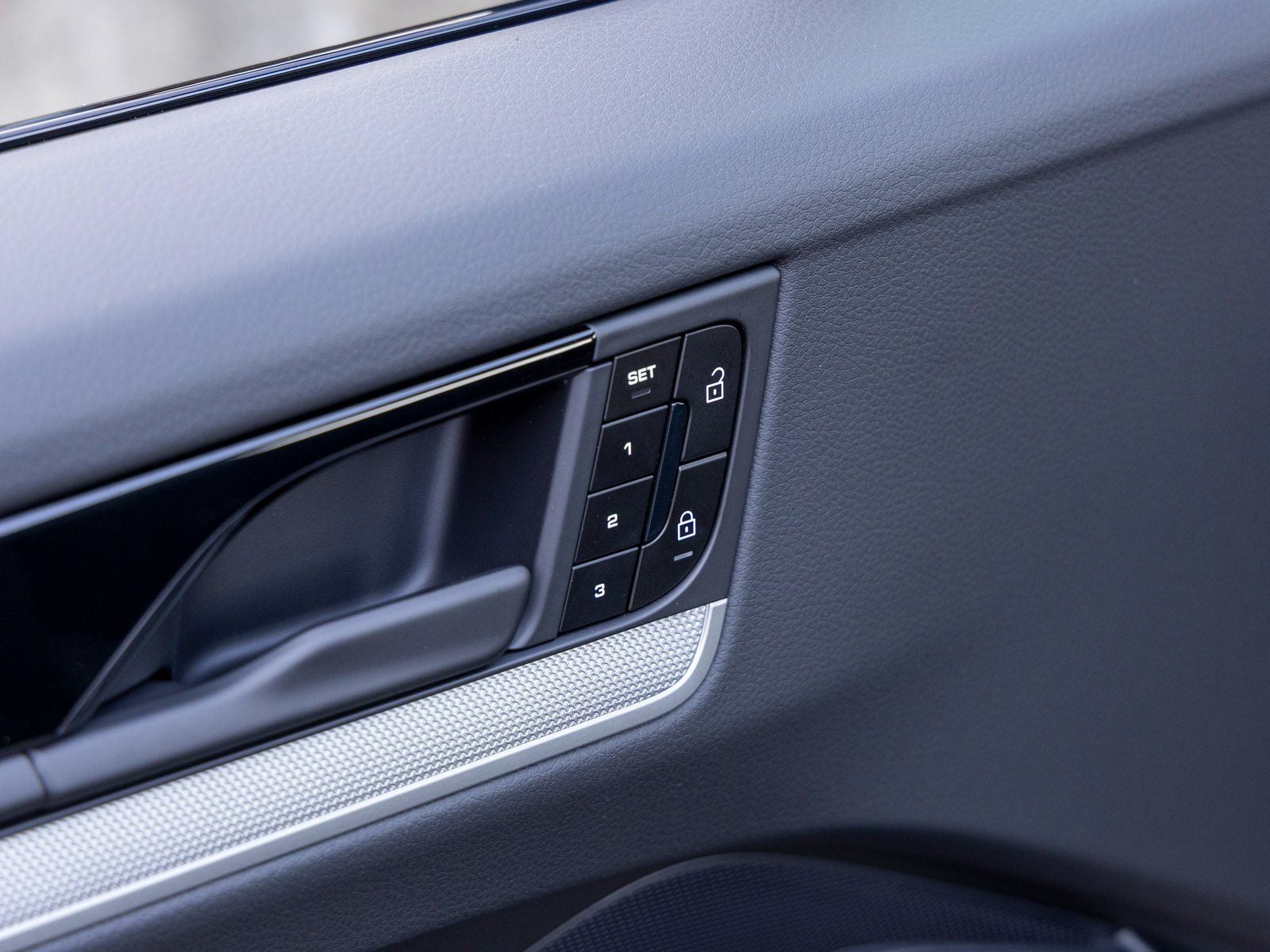 2026 Porsche Cayenne Cayenne E-Hybrid