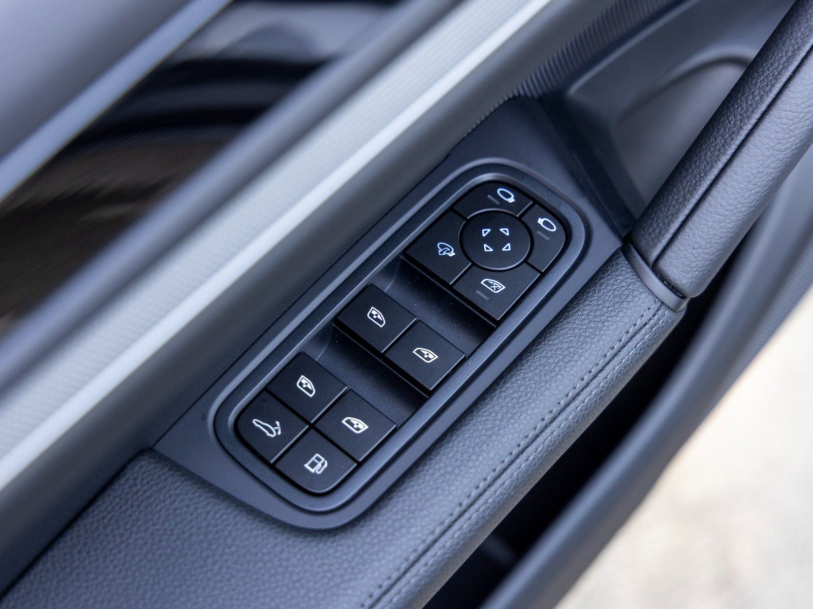 2026 Porsche Cayenne Cayenne E-Hybrid