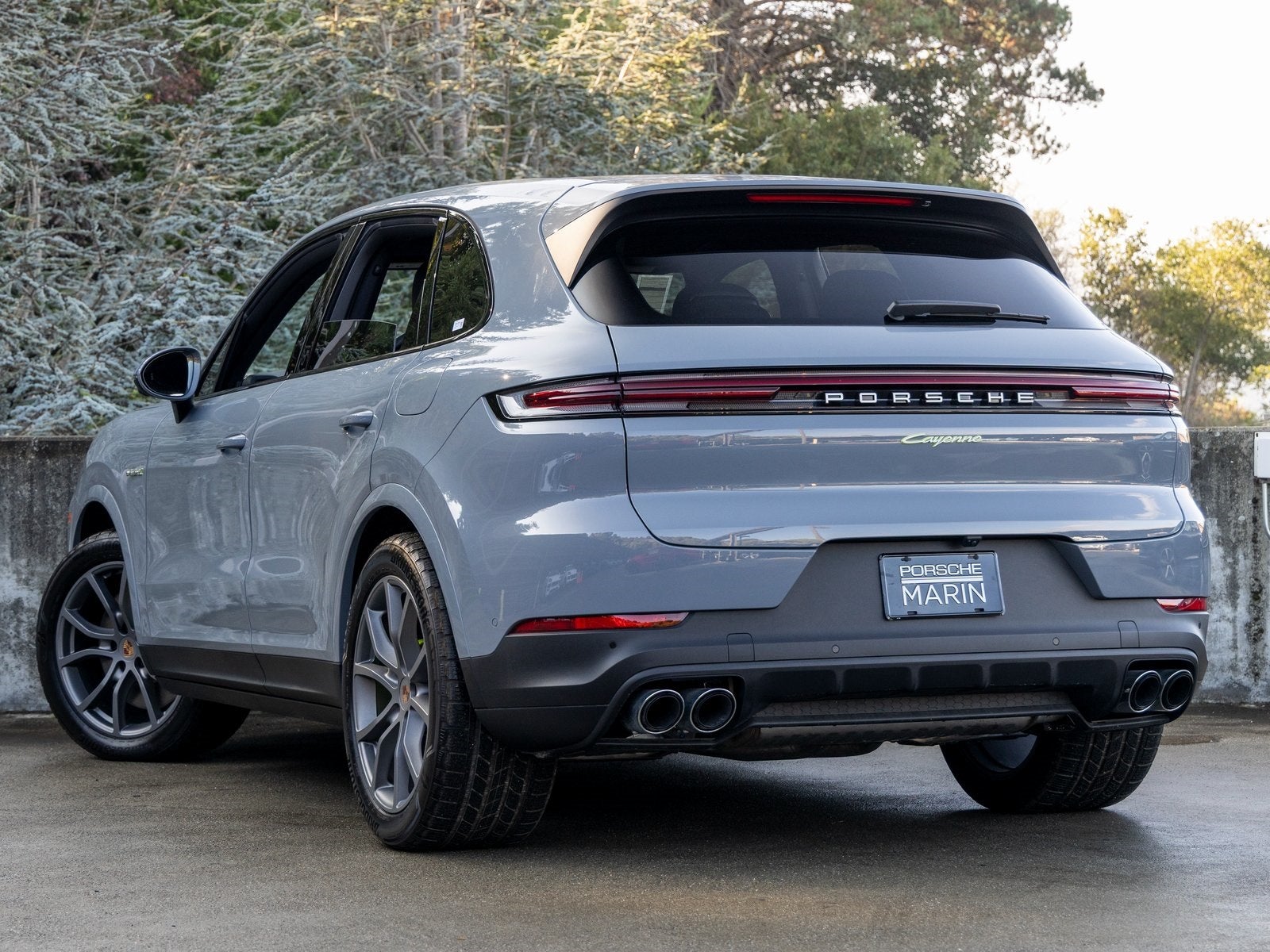 2025 Porsche Cayenne Cayenne E-Hybrid